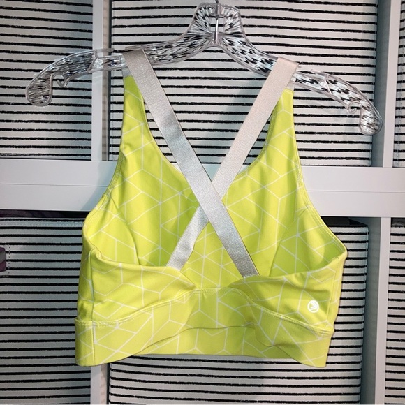 SAVVI Fit Geo Sports Bra | Size medium - Picture 4 of 8